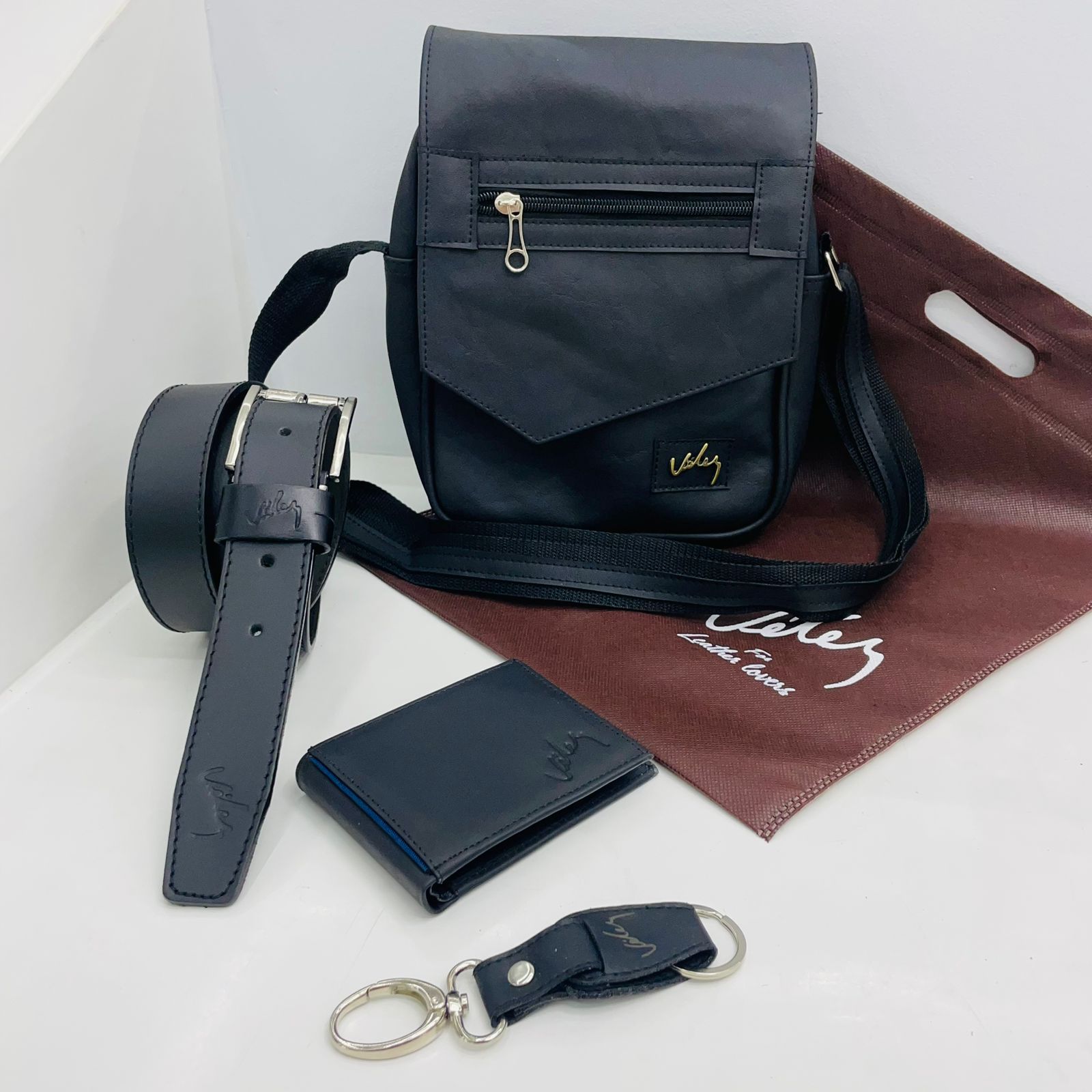 Vista 3 de TRIO CABALLERO LANCELOT VELEZ + LLAVERO - COLOR: MIEL